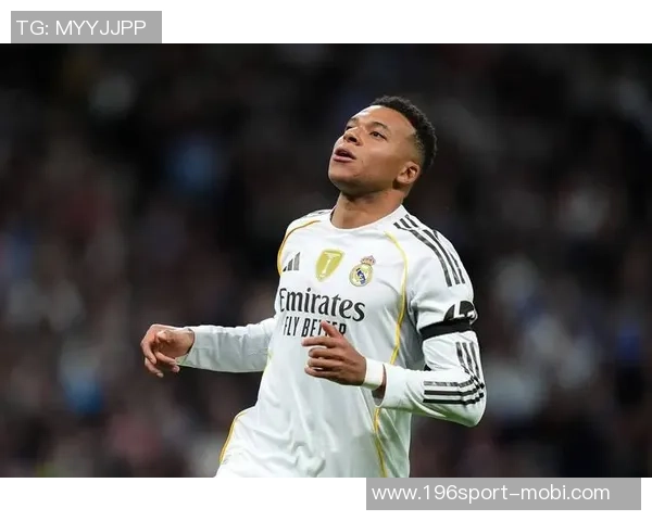 姆巴佩本场表现亮眼射门5次斩获1球过人成功率高达75获评79分